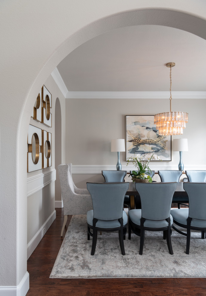 Example of a transitional dining room design in Dallas