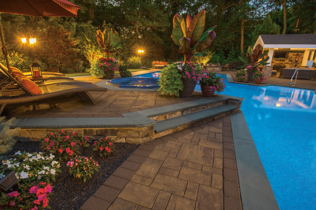 Cambridge Ledgestone modern-pools