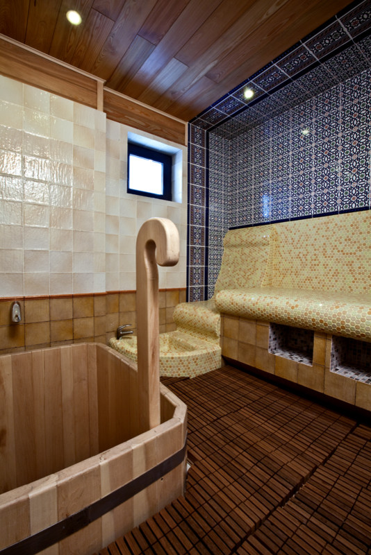 Офуро, сталактиты и банный дух. Проект для телепередачи «Дачный ответ».