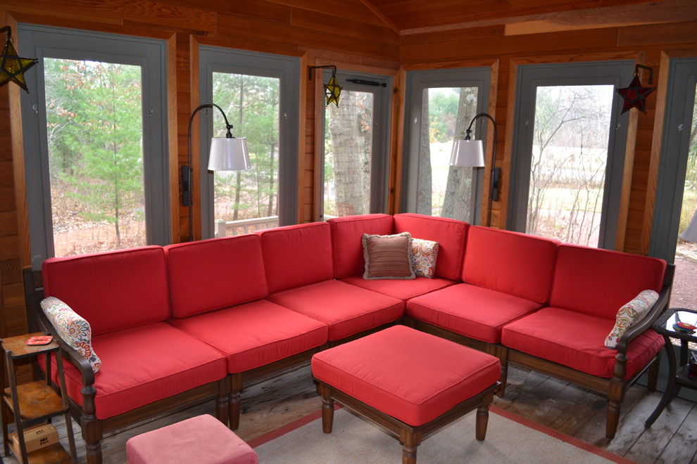 Photo of a mid-sized country sunroom in Other with medium hardwood floors, no fireplace and a standard ceiling.