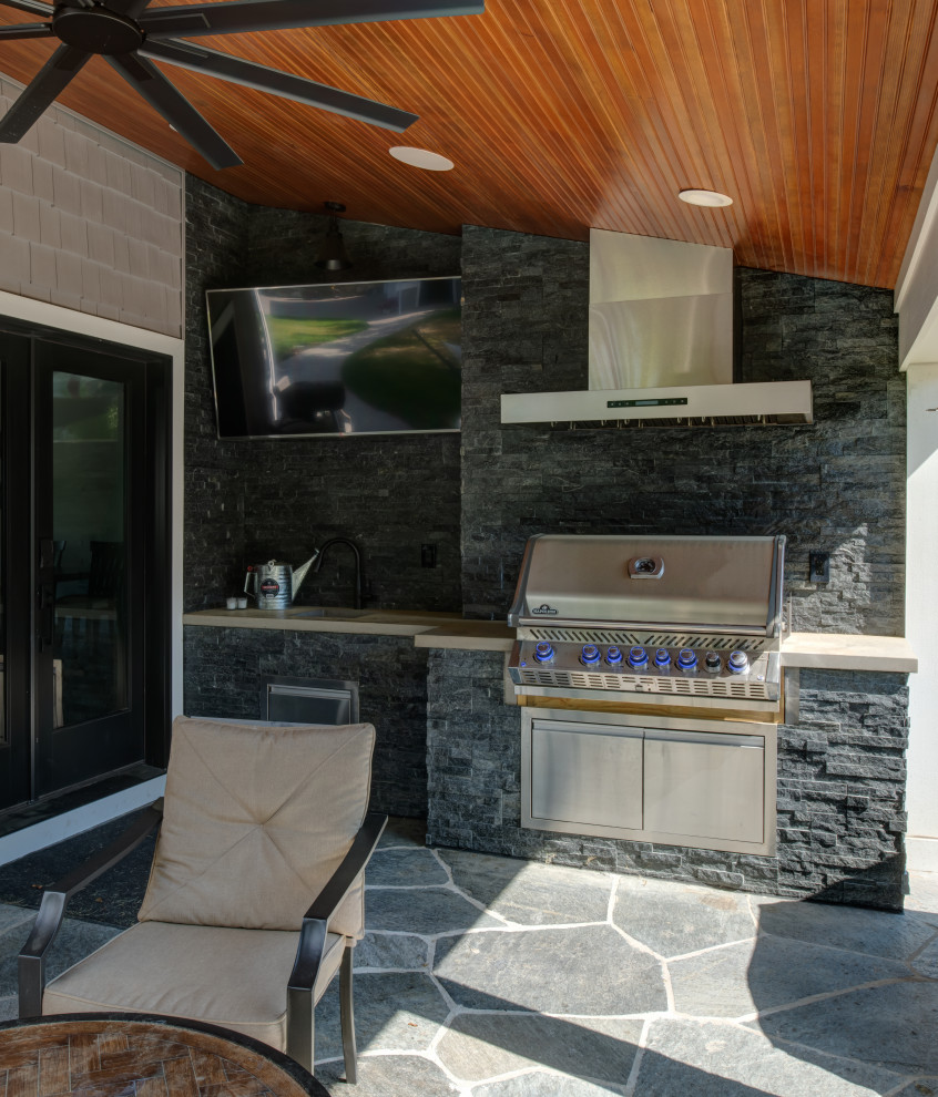 Home design - transitional home design idea