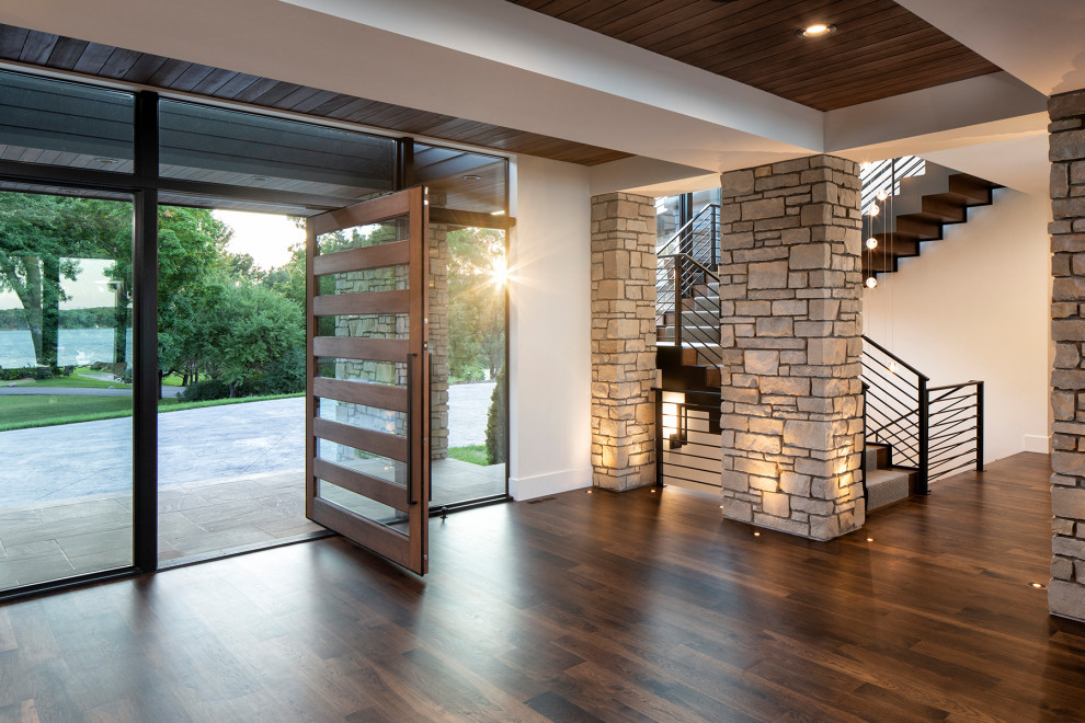 Mountain style home design photo in Minneapolis