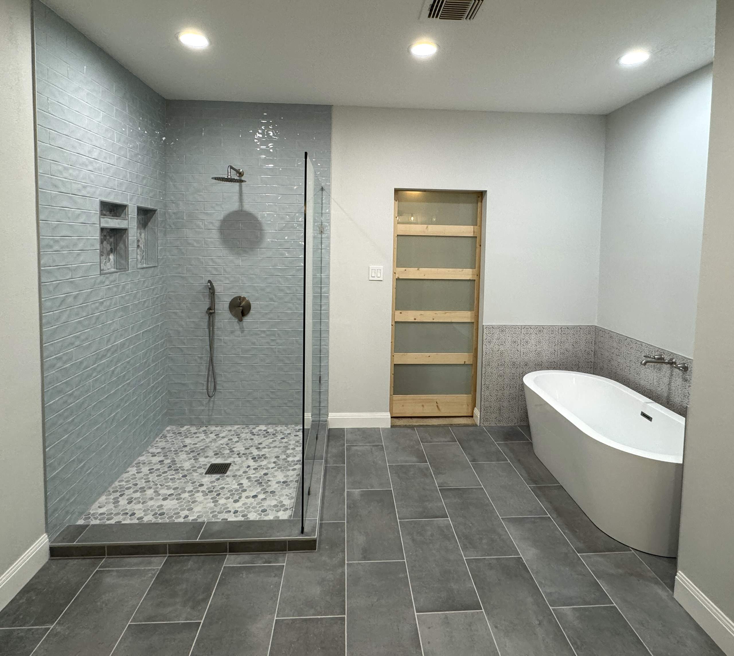 Contemporary Master Bathroom Remodeling in Houston, TX