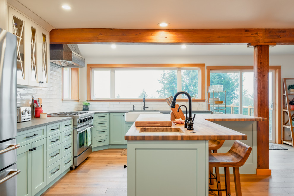 Inspiration for a transitional kitchen remodel in Seattle