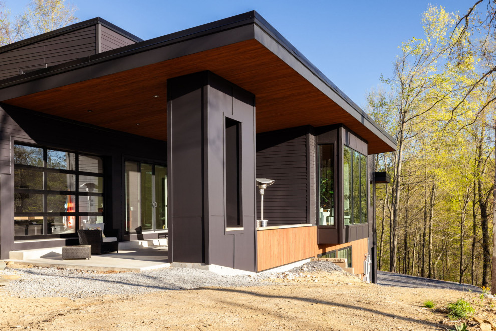 New Build: Lake Pointe Residence