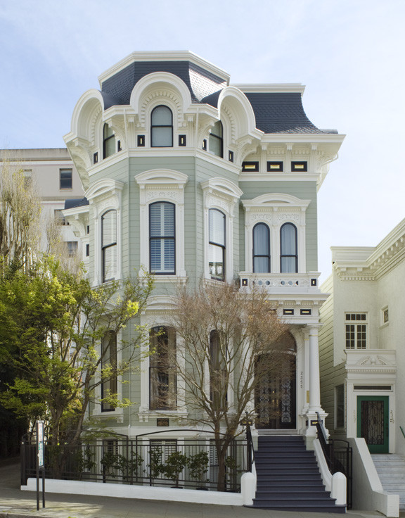 Ornate home design photo in San Francisco