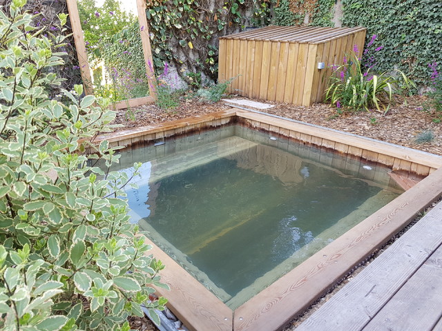 Conception et construction d'un jacuzzi scandinavian-swimming-pool-and-hot-tub