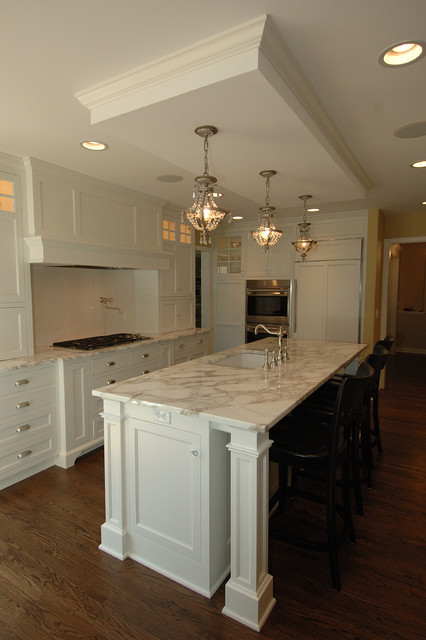 Kitchen traditional-kitchen