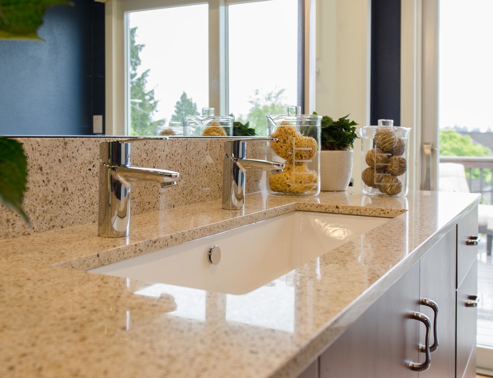 Inspiration for a transitional bathroom remodel in Seattle