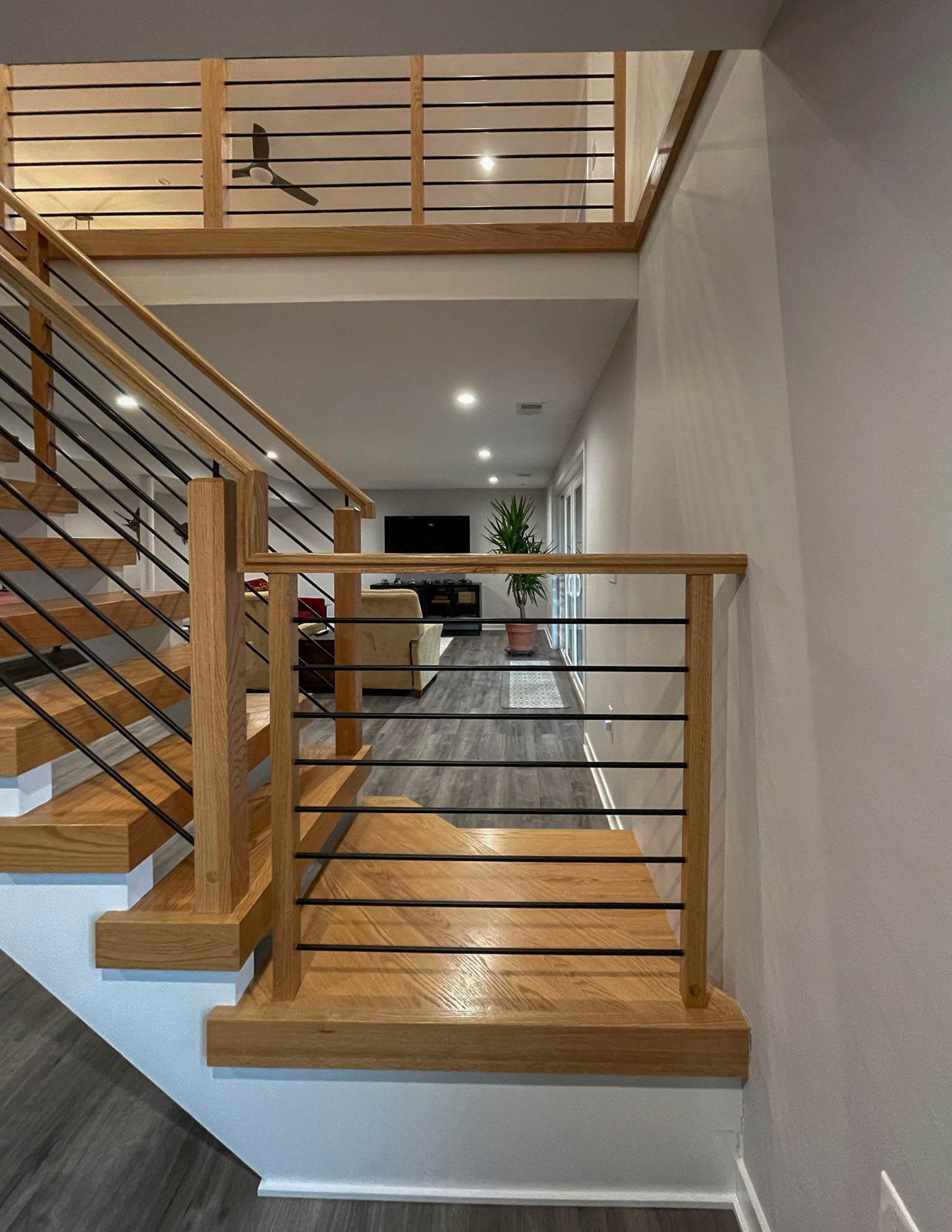 99_Modern & Open L-Shape-Winder Stair, Arlington VA 22207