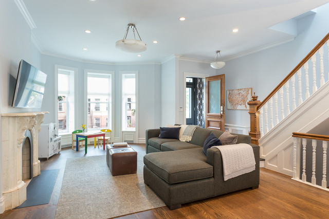 Crown Heights Limestone classique-chic-salon