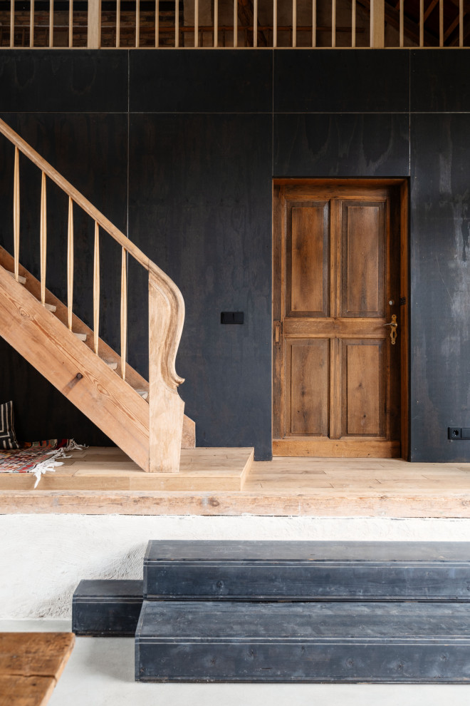 Photo of a farmhouse staircase in Berlin.