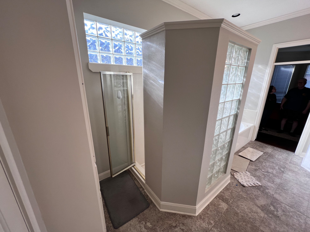 Champions Cove - Master Bathroom Renovation