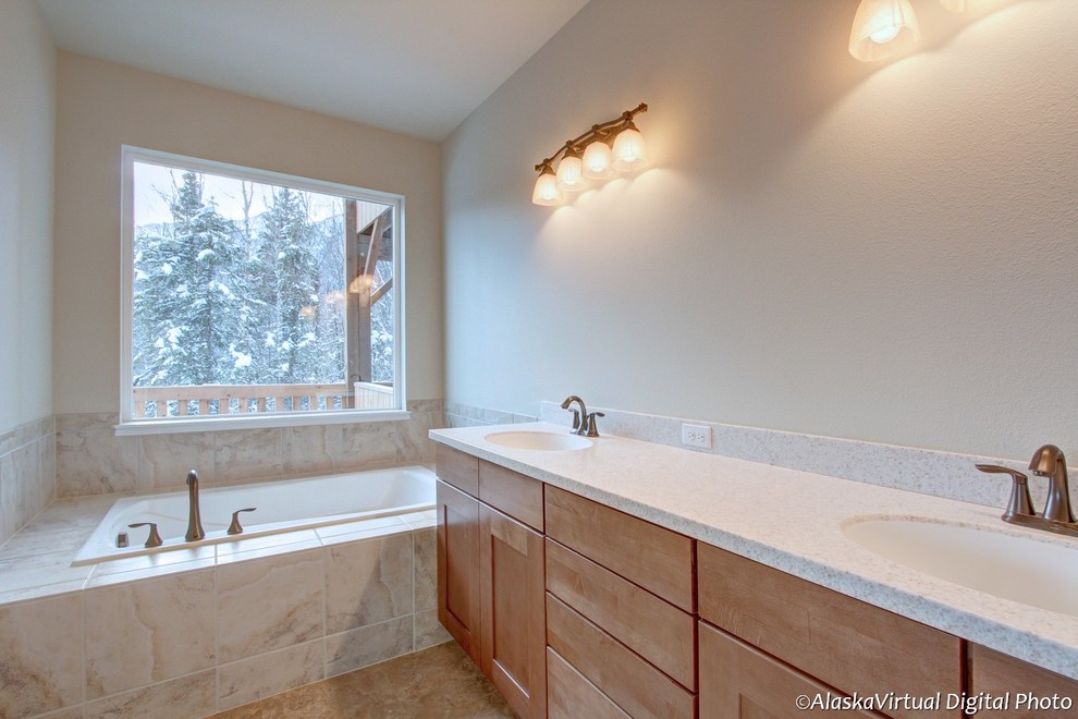 Bathroom - rustic bathroom idea