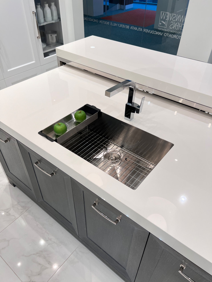 Inspiration for a contemporary kitchen remodel in Miami