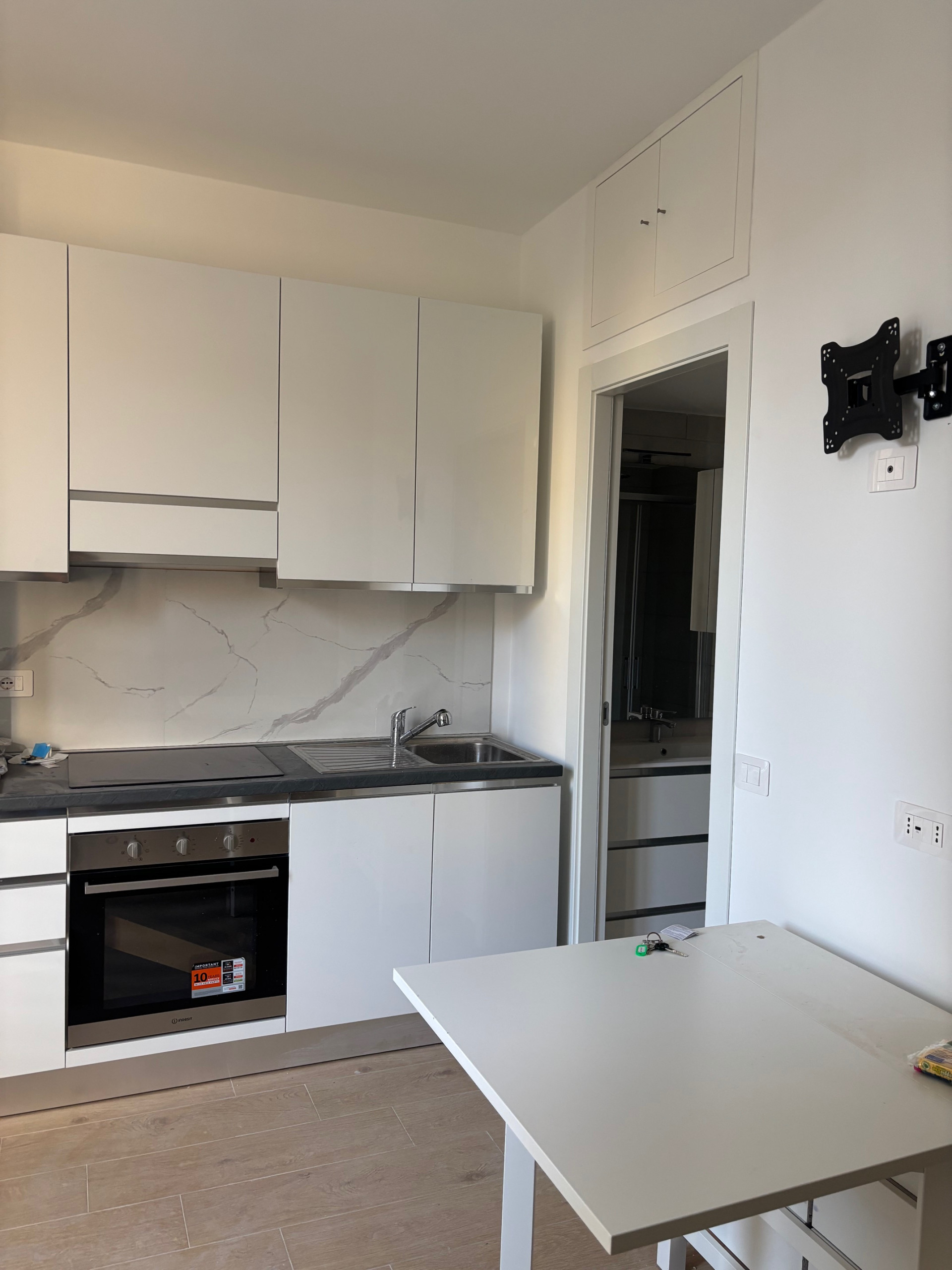 Porta Genova – Relooking monolocale per B&B