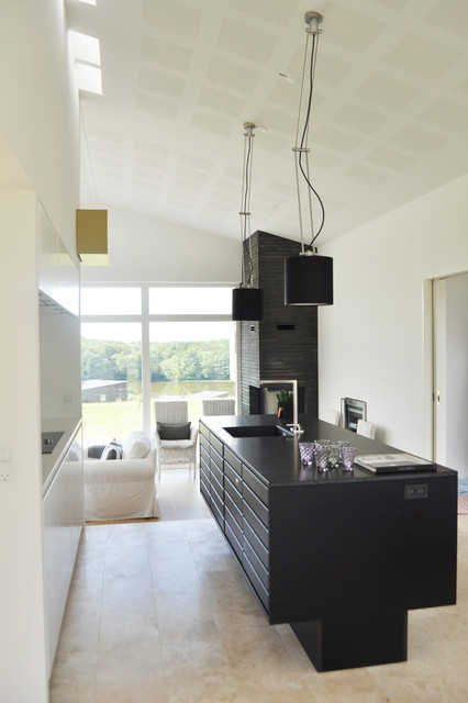Sommerhus, L&oslash;jt modern-kitchen