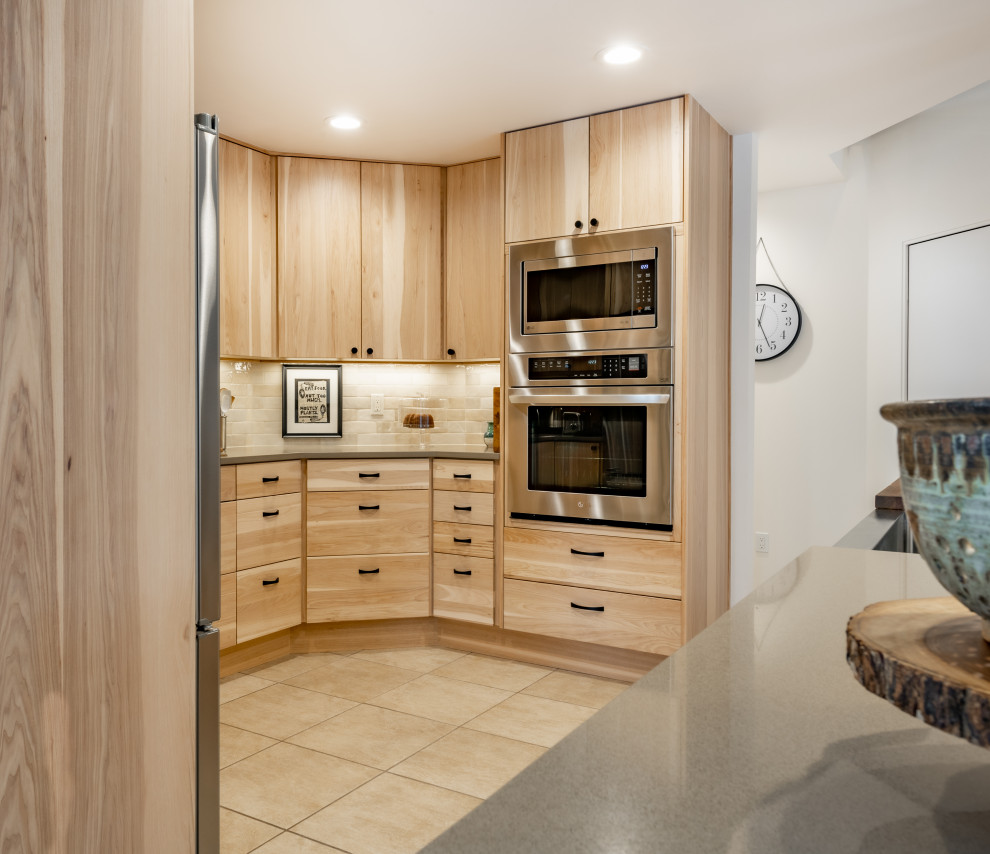 Alabama Hill Kitchen, Entry and Primary Suite Remodel