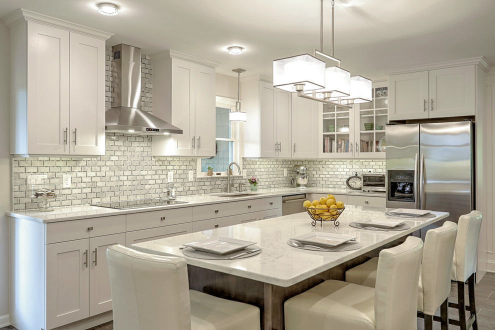 Inspiration for a large transitional kitchen remodel