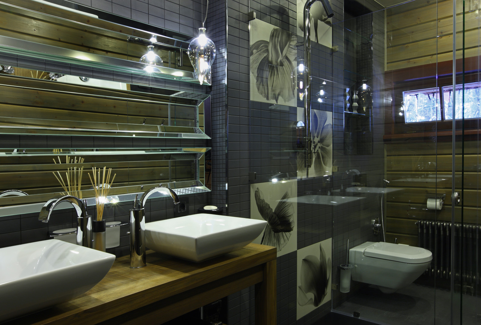 Красной Линией