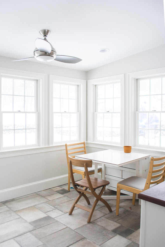 Transitional home design photo in Boston
