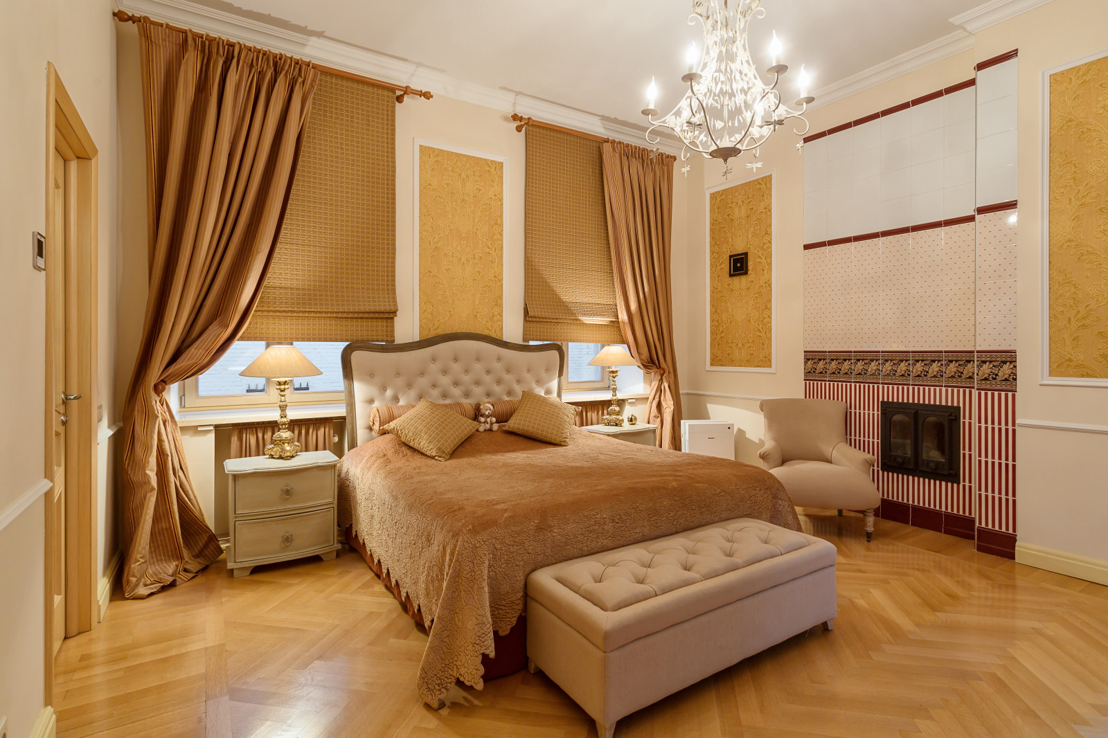 Элегантная квартира в старом московском переулке.