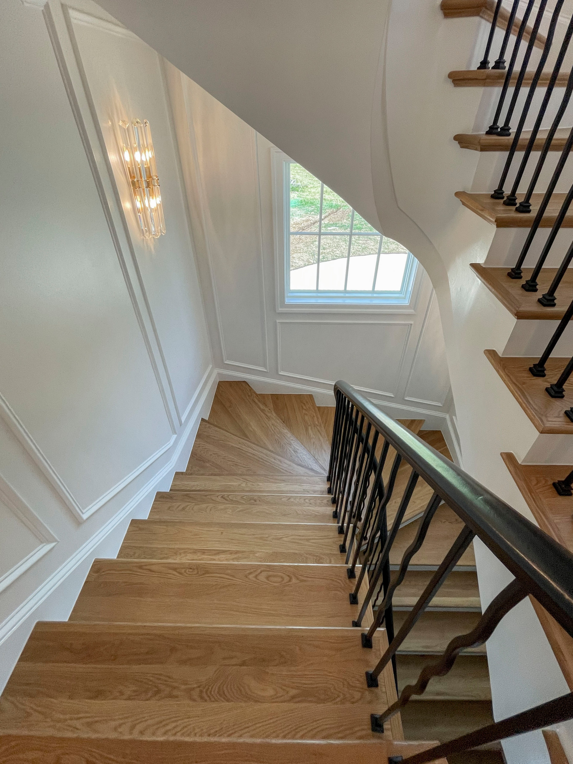 106_Modern Balustrade System Meets Traditional Winding Stairs, Aldie VA  20105