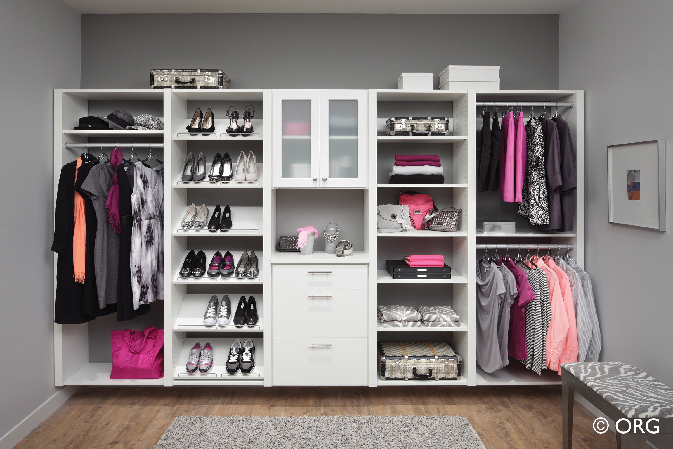 75 Walk-In Closet Ideas You'll Love - January, 2024