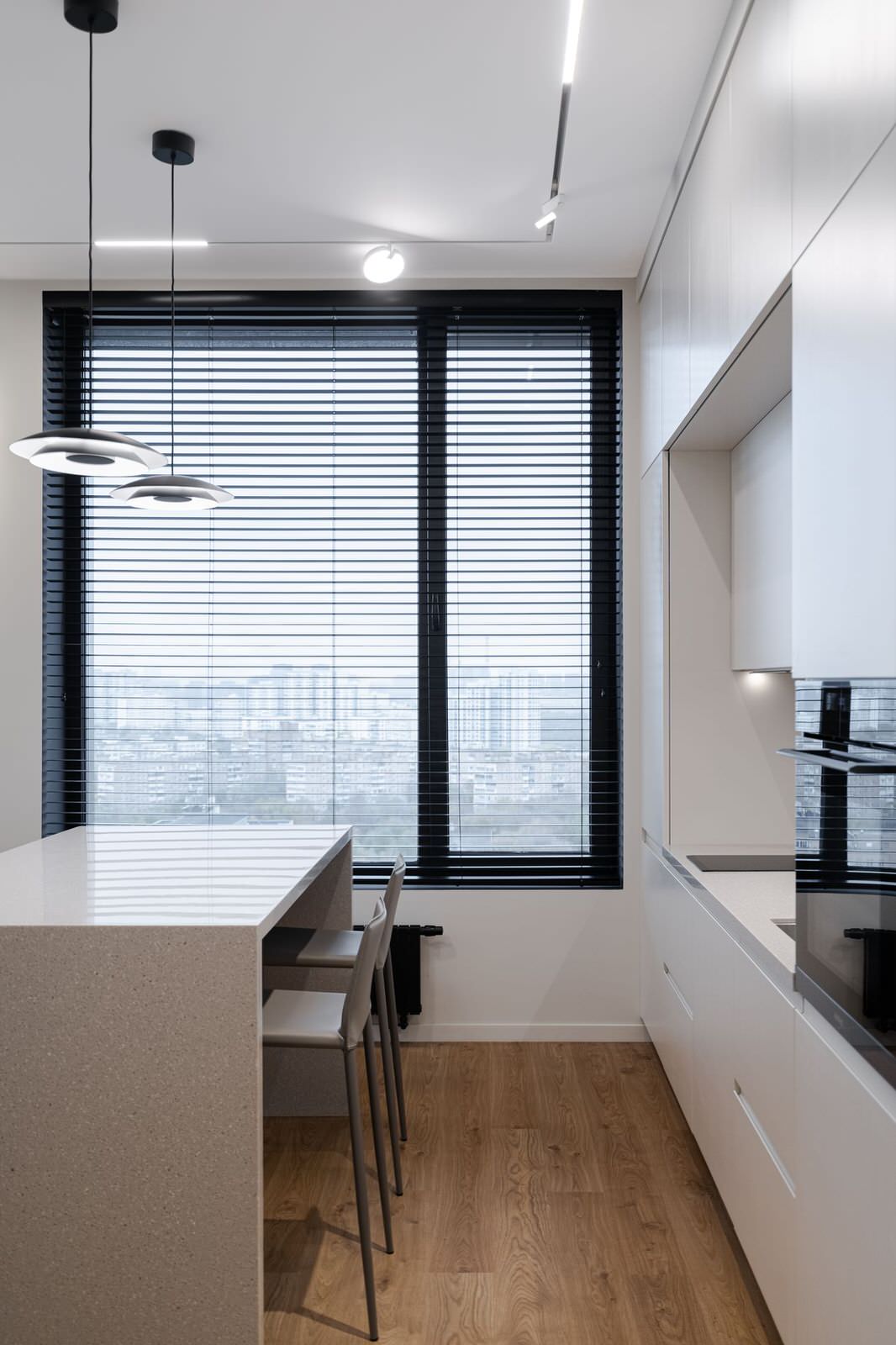 Серый минимализм | 58 кв.м.