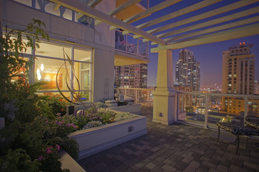 Cover Story- Discovery Tower - Cortez Hill