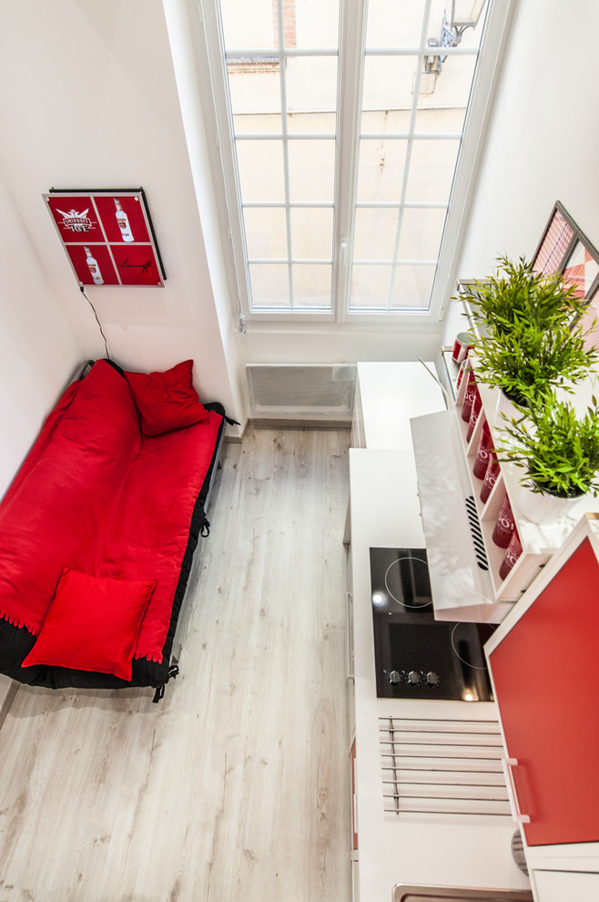 Home design - modern home design idea in Toulouse