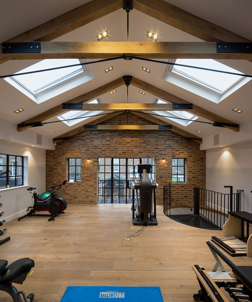 Traditional home gym in London.