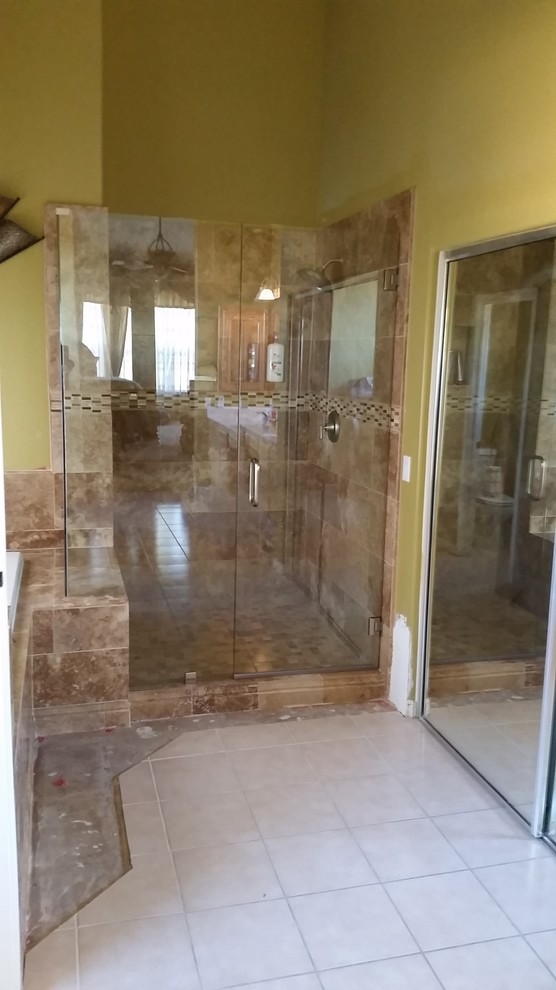 Inspiration for a transitional bathroom remodel in Phoenix