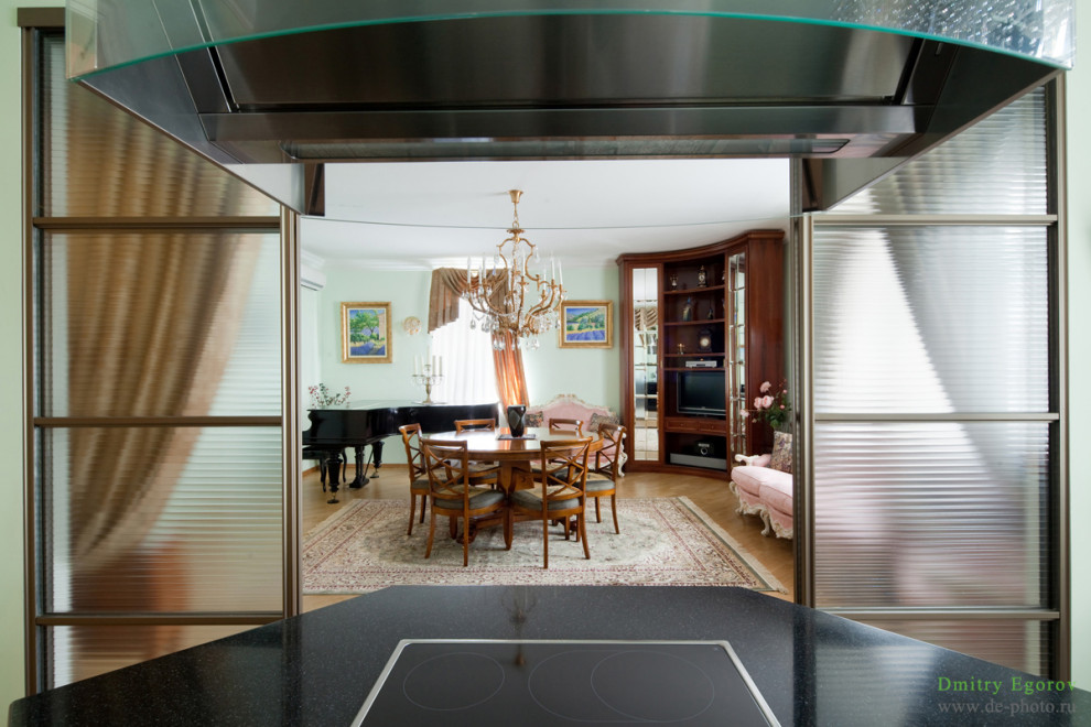 Квартира на Остоженке, Москва