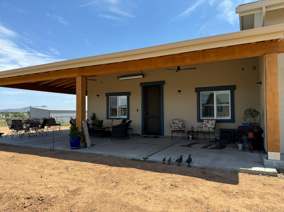 Casita and Garage