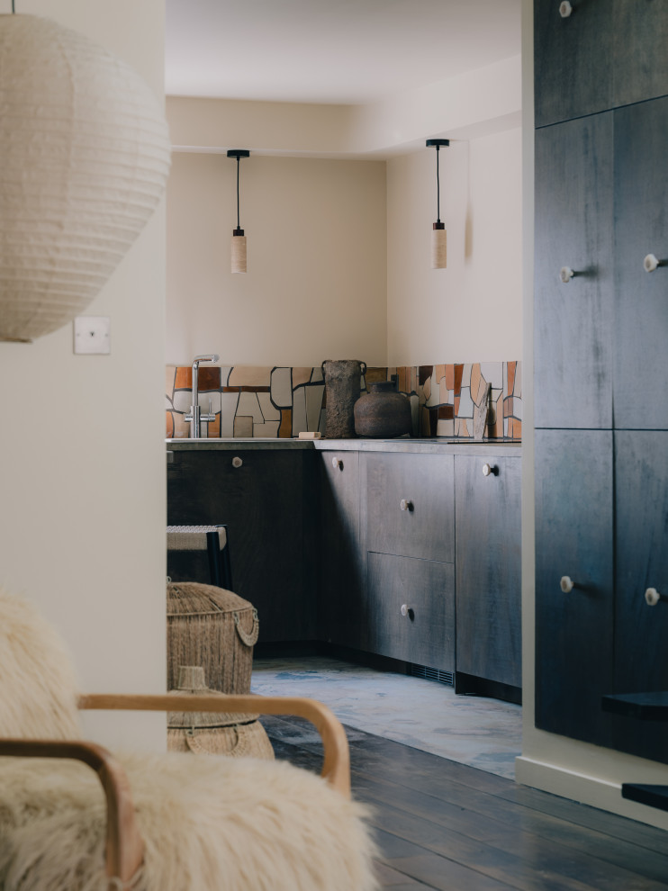 Rénovation d'un appartement des années 80 dans un style mid-century