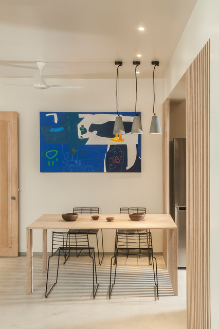 Contemporary Dining Room contemporary-matplats