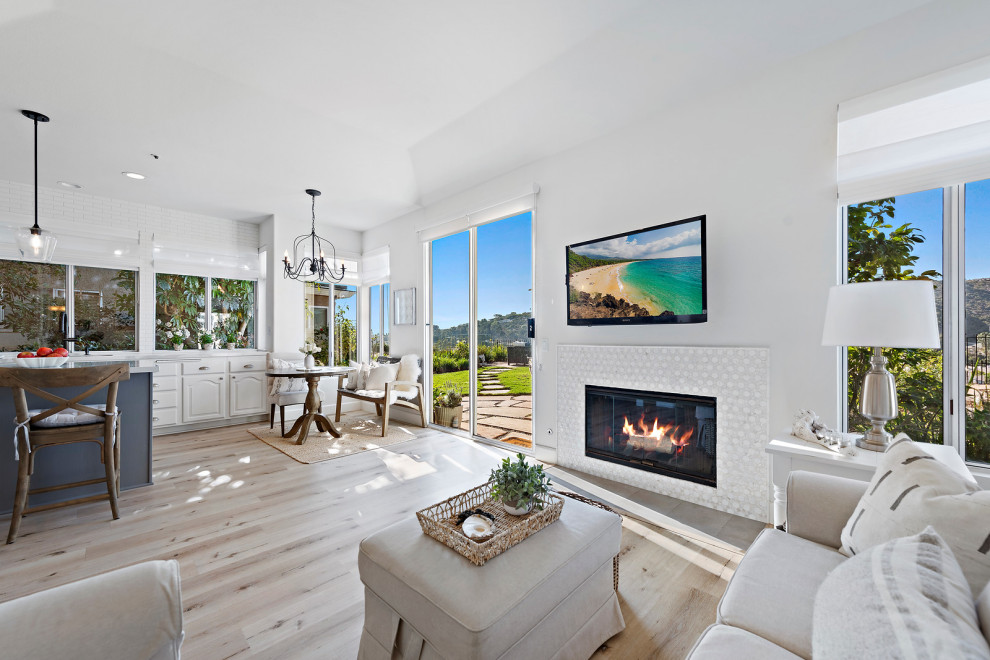 Chokash Residence - Beach Style - Family Room - Orange County - by ...