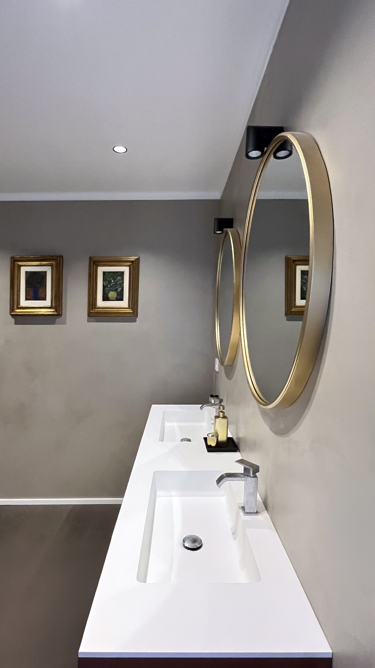 Ristrutturazione Interni appartamento | Minimal Design | 180 MQ