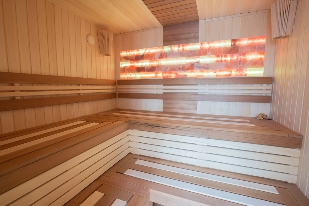 Интерьер гостевого дома в стиле Прованс. Интерьер бассейна (150 кв м)