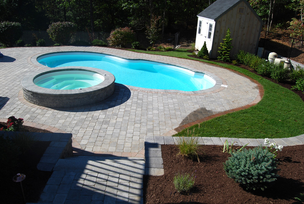 Transitional pool photo in Boston
