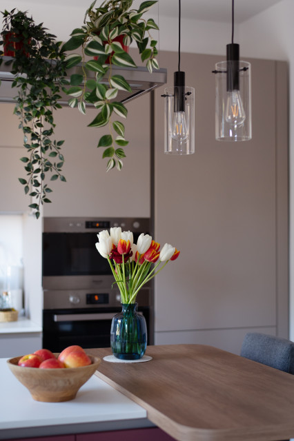Casa PC- THE RED ONE kitchen