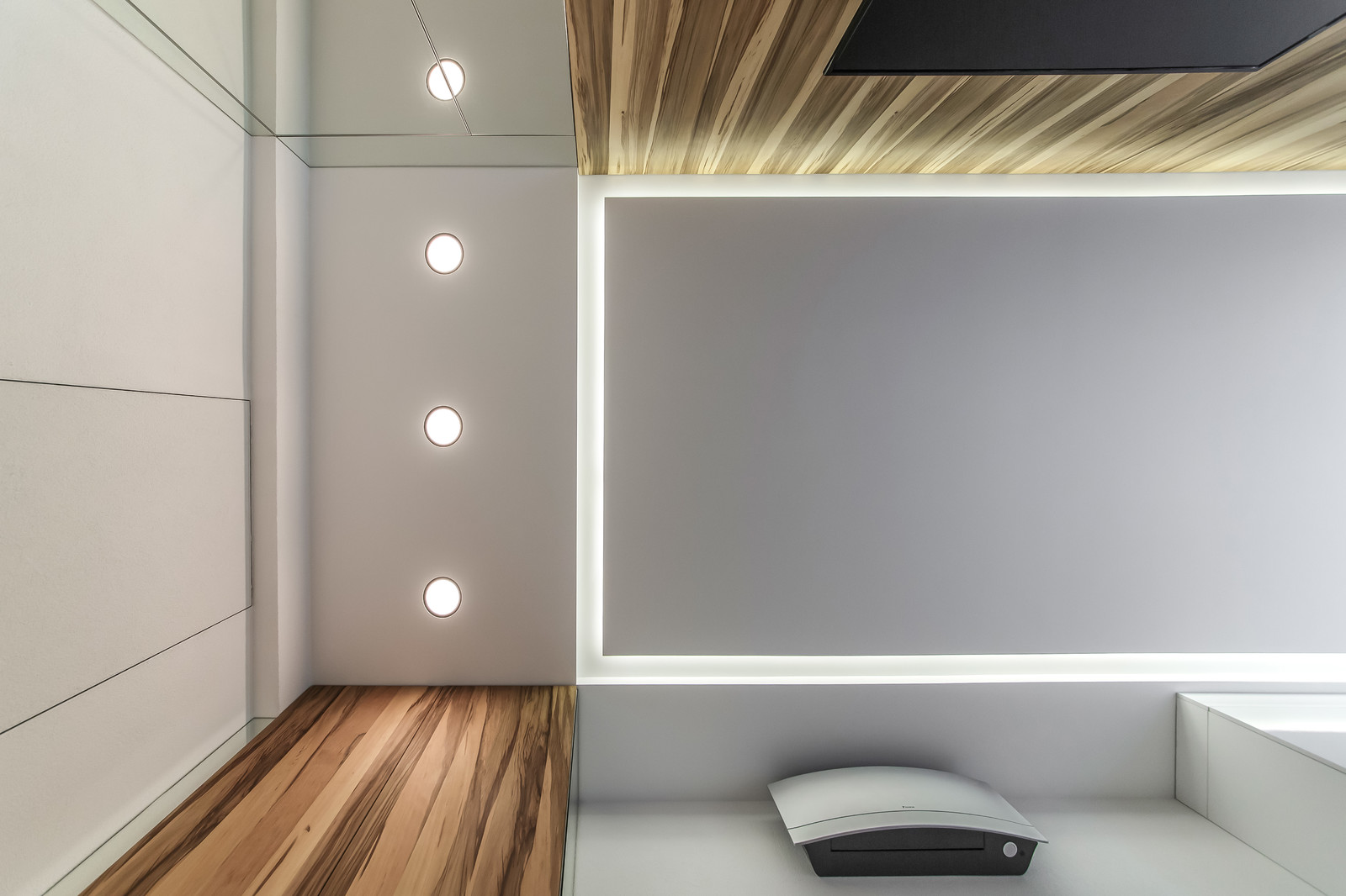 Прозрачная гостиная