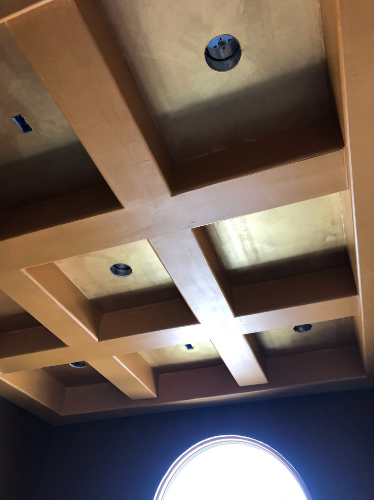 Inspiration for a transitional home design remodel in Austin