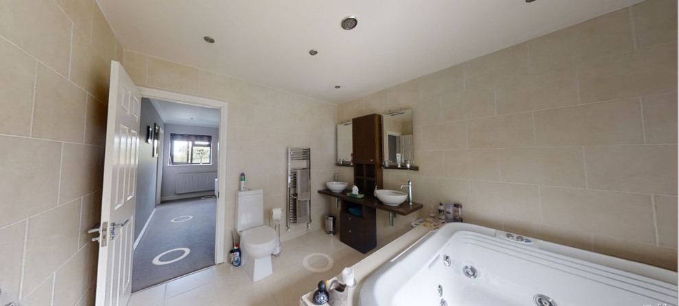 Imagen de cuarto de baño de estilo de casa de campo de tamaño medio