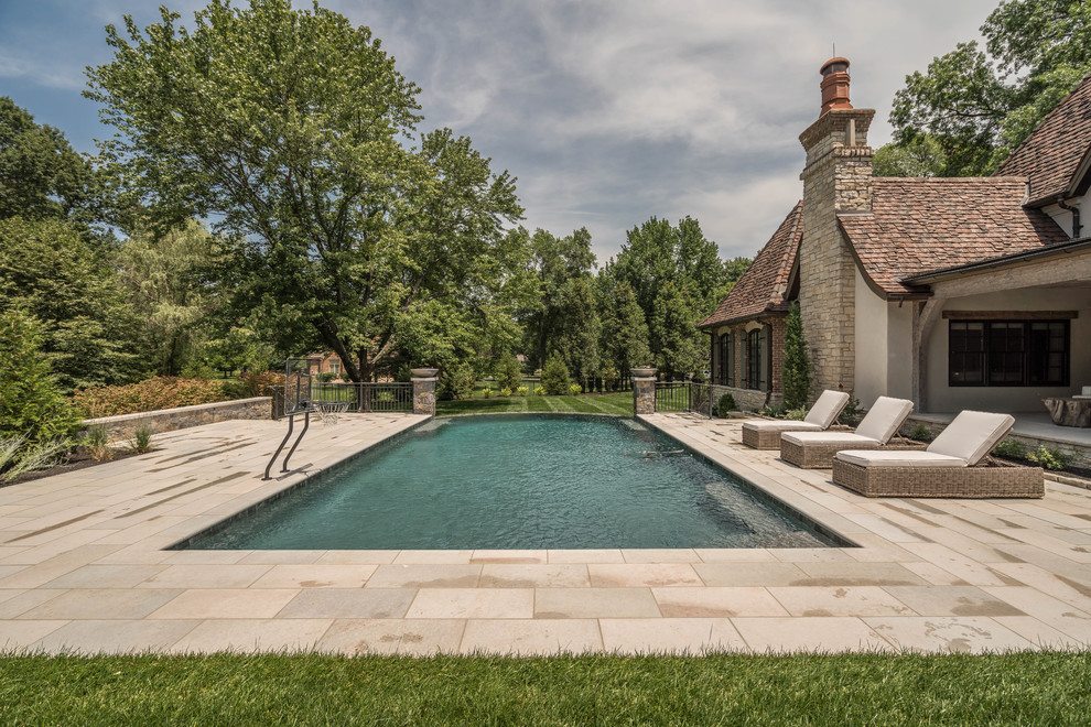 Photo of a traditional pool in St Louis.
