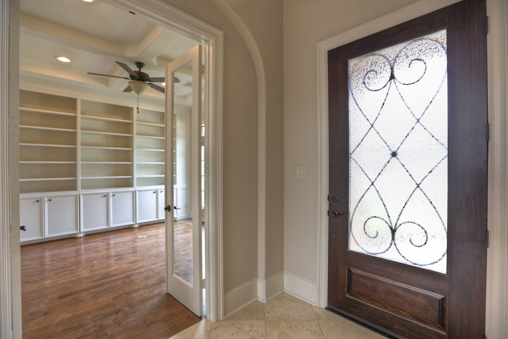 Entryway - transitional entryway idea in Houston