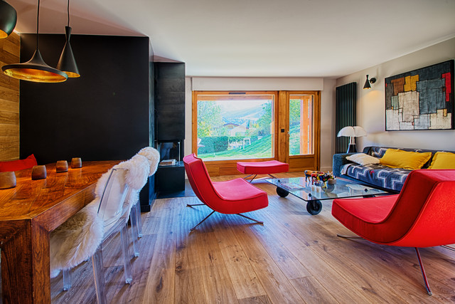 Demi-Quartier R/M contemporary-living-room