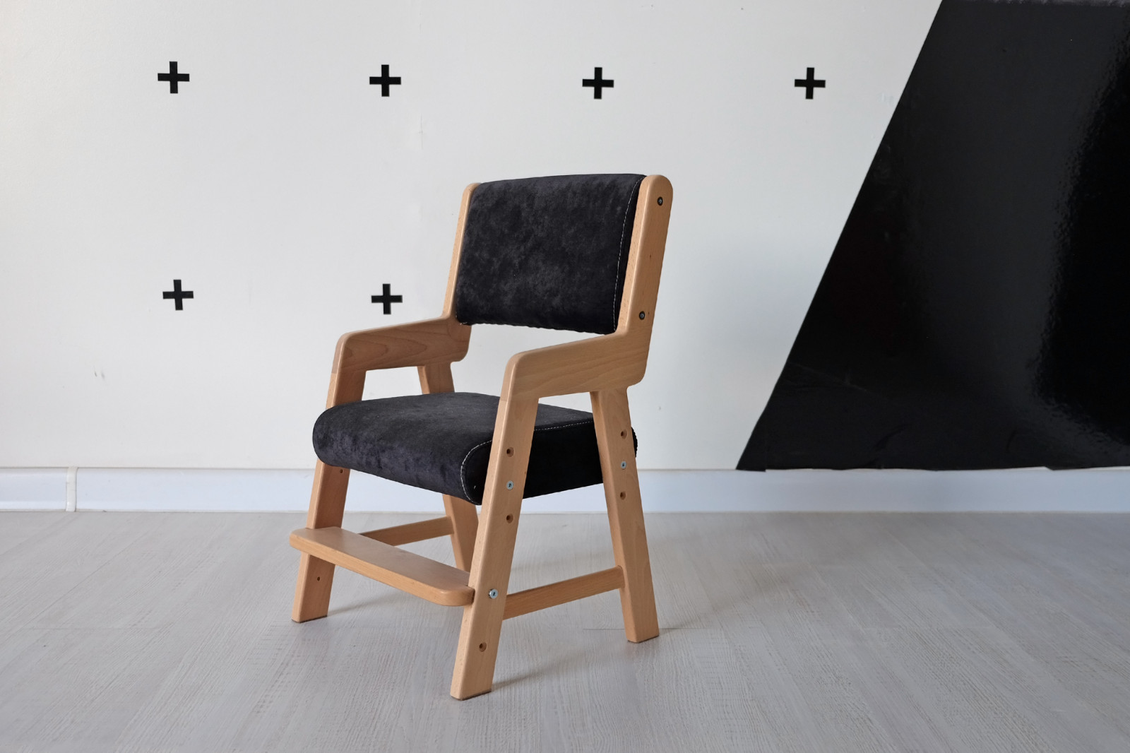 Детские стульчики