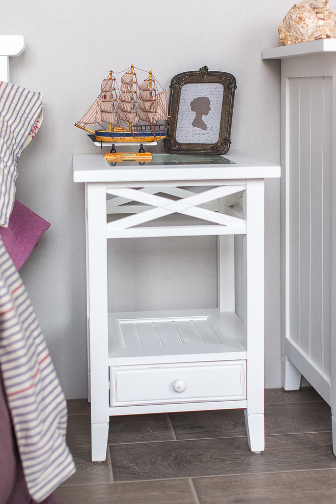 Как из фоторамки сделать необычный аксессуар для украшения дома?